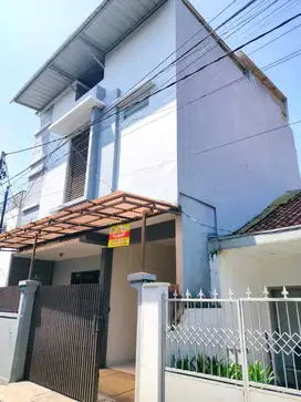 Dijual rumah di babakan jeruk dekat maranatha dan tol pasteur
