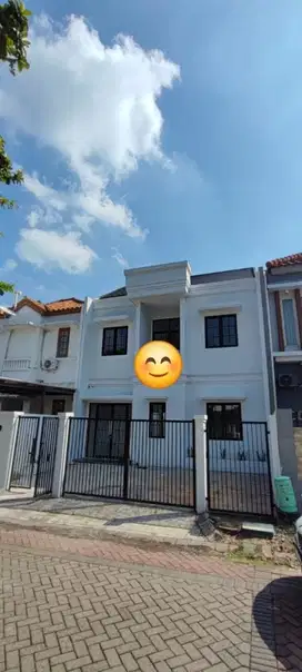 MURAH RUMAH MODERN CITRALAND UTAMA villa sentra raya