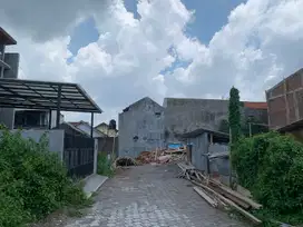 Tanah Pasar Colombo Jl Kaliurang km 7 Jogja