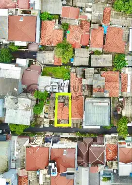 Dijual Rumah Hitung Tanah Area Simprug Senayan Kebayoran Lama Jakarta
