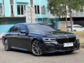 BMW 730Li G12 M Sport 2022 Hitam SERVICE RECORD