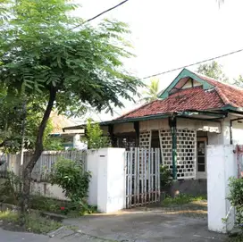 DIJUAL SEGERA TANAH dan BANGUNAN DI PUSAT KOTA STRATEGIS