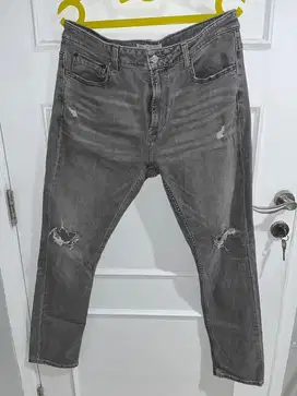 Denims Pull & Bear , Ripped jeans like new size 36