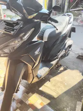 Jual santai vario 150 th 2017 mulusss