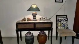 MEJA KONSUL CORAK ANYAMAN LOMBOK & LAMPU MEJA