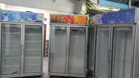 Showcase 2pintu