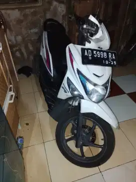 Beat pop 2015 kondisi mulus ex wanita