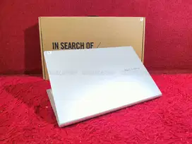Laptop Asus A1400EA Pentium Gold 7505 4GB SSD 256GB (Like New)