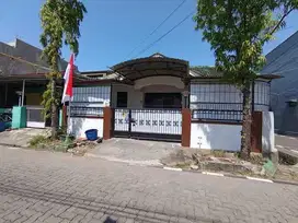 Dijual Rumah Kost Putra Full Penghuni di Semarang