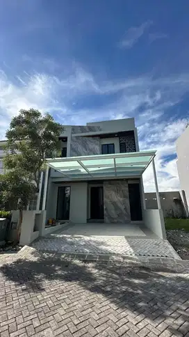 Jual rumah mewah dian istana graha family wiyung pakuwon indah
