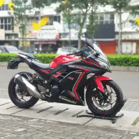 KAWASAKI NINJA 250 FI SE MERAH 2015 KM RENDAH PAJAK ON LIKE NEW