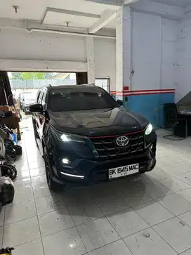 Toyota Fortuner VRZ TRD Facelift Matic 2020 Murah