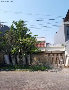 Rumah Lama di Manyar Kartika, Strategis, Hitung Tanah