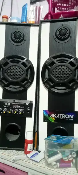 Speaker bluetooth merk akatron