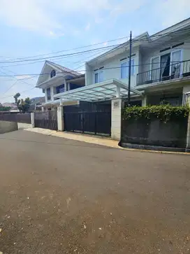 Dekat Gandaria City & PIM. RUmah Dijual Kebayoran Lama. Komplek, NEGO