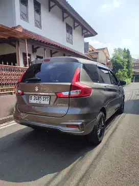 Suzuki Ertiga gx At metic Tahun 2018 coklat metalik nopol Ganjil
