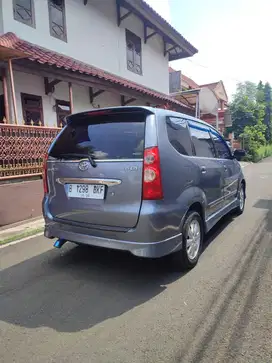 Toyota Avanza S at metic th 2010 Abu2 metalik nopol genap Jakarta