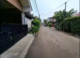 DIJUAL RUMAH DI GRAHA RAYA BINTARO