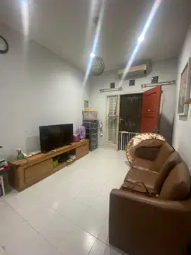 DIJUAL RUMAH GRIYA SUTERA ALAM SUTERA TANGERANG SELATAN