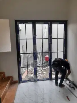 Kusen aluminium pintu jendela untuk rumah ,kantor ,ruko bisa custom