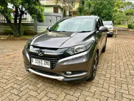 Jual Honda HRV E Matic Abu-abu 2017