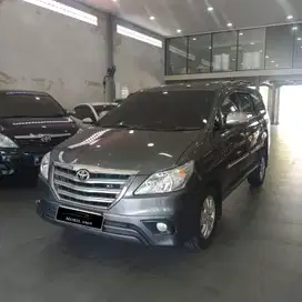 Innova Barong 2.5 G Diesel M/T 2013