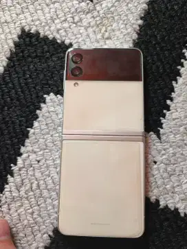 Z flip 3 8-128gb bagus minus layar garis lengkap dus buku jual 2,5jt