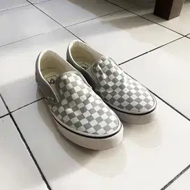 Sepatu Vans Slip On Checkboard Size 42