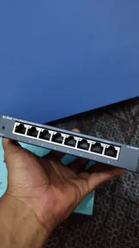 Jual cepet Switch / hub 8 port gigabit TP-LINK TL-SG108