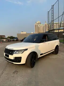 2014 Range Rover Vogue 3.0 HSE Facelift