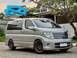 Nissan Elgrand HWS 2.5 Matic A/T 2007 Silver Metalik