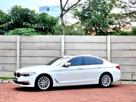 LPWODO BMW 530i Luxury 2017