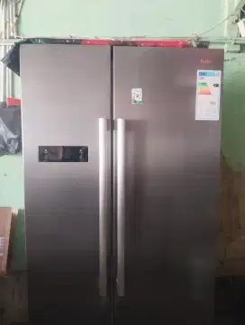 perabotan rumah tangga kulkas 2 pintu