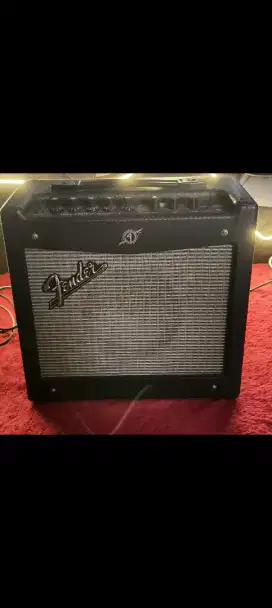 Dijual Ampli Gitar Fender 8 inch support Efek Digital