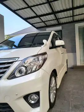 Toyota Alphard 2012 Bensin
