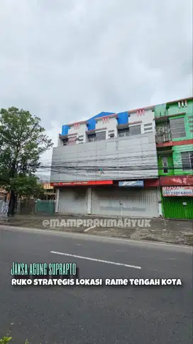 Ruko 3 lantai di poros jaksa agung suprapto Klojen Malang