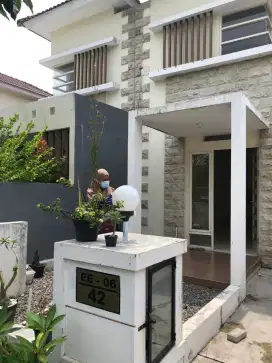 Jual Rugi Butuh Uang Termurah d Valencia Icon Puri Surya Jaya Sidoarjo