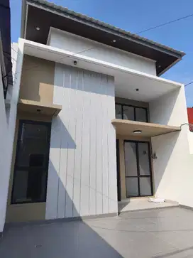 Dijual Rumah Bangunan Baru 1 Lantai Luas dengan High Ceiling
