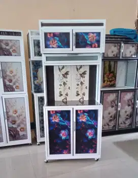 Lemari piring  kaca almanium