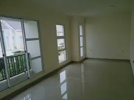 RUMAH VERDI SYMPHONIA GADING SERPONG SEBELAH DANAU HARMONY