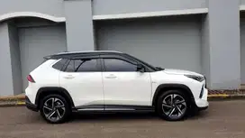 Km.5rb Toyota Yaris Cross S GR HV TSS 2023 Hybrid