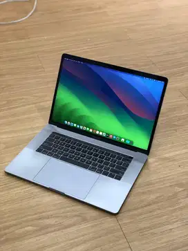 MacBook Pro A1990 2019, 16/512, 15 inch Dual VGA, Core i9