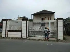 Jual rumah kos2an tulungrejo pare JL sakura ,  molok sekoto badas