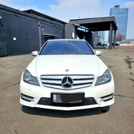 2012 Mercedes Benz C250 AMG Avantgarde