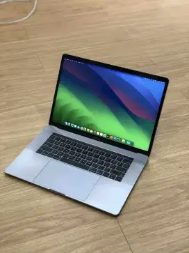 MacBook Pro A1990 2019, 16/512 15 inch, Dual VGA Core i9