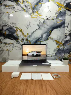 MACBOOK PRO RETINA 2018 15 I 7