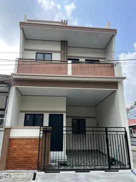 Di Jual Rumah Baru Dan Bagus Di Taman Harapan Baru Bekasi