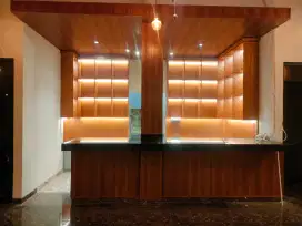 Backdrop cafe meja resepsionis cafe