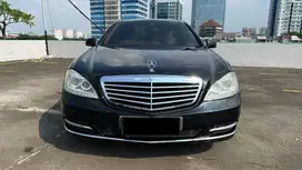 Mercedes Benz Mercy S350L CGI W221 Facelift 2012 (Harga tertera CASH )