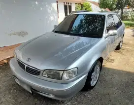 Dijual Toyota new corolla 2000